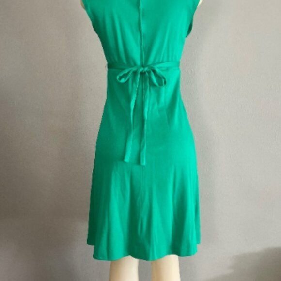 Vintage 70s Summer dress With attached belt in green size S short sleeves. - Picture 7 of 10